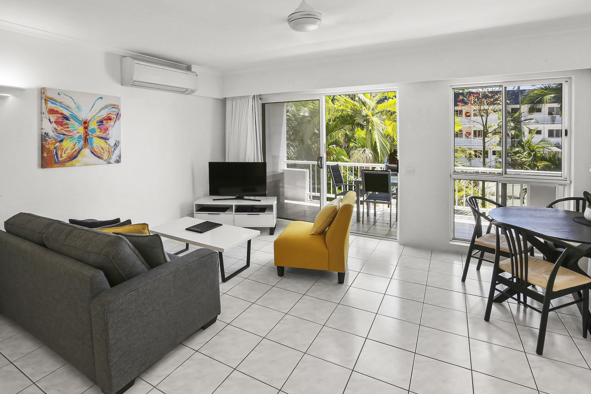 Agincourt Beachfront Apartments Clifton Beach Esterno foto