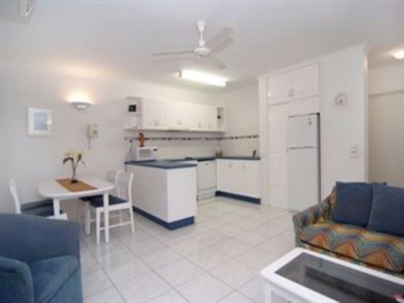 Agincourt Beachfront Apartments Clifton Beach Esterno foto